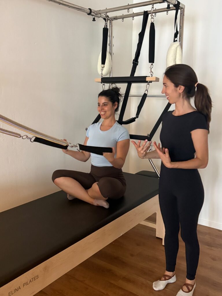 pilates-cadillac-carla-sara-mpk-center Carla et Sara lors d’une séance de Pilates Cadillac au MPK Center